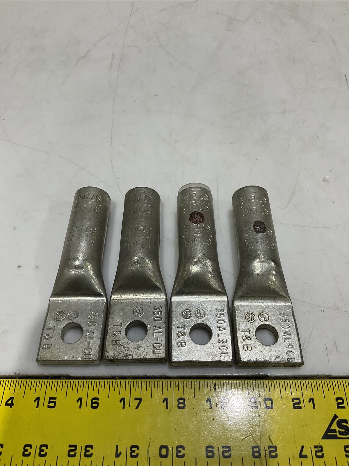 T&B 60165 350MCM BRN 1H ALCU LUG LOT OF 4 373