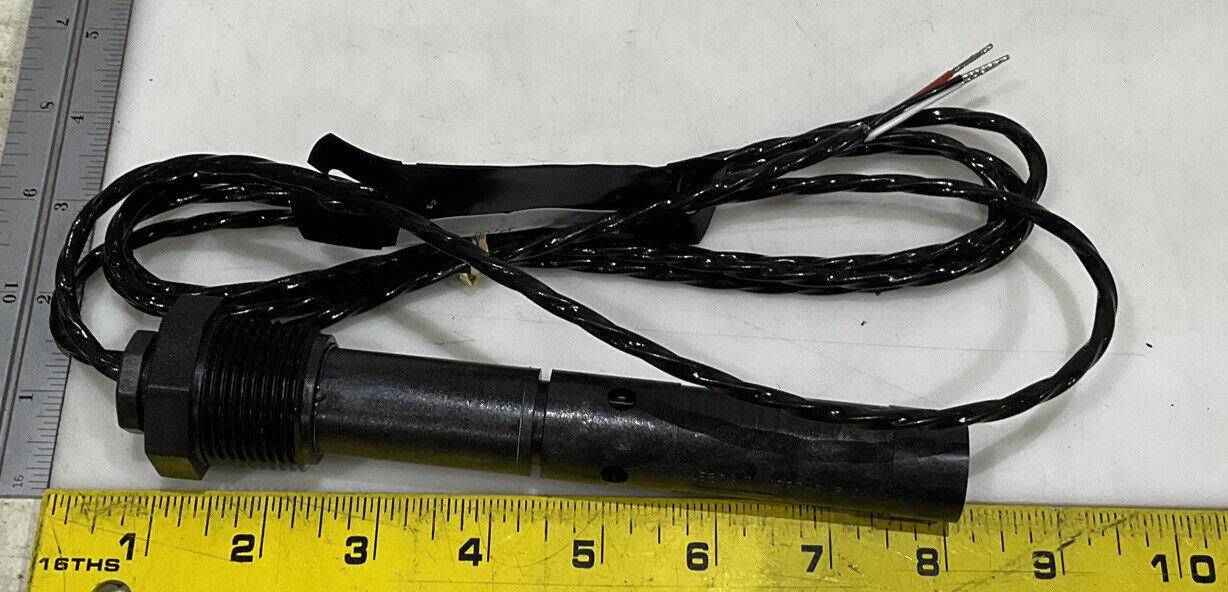 LEEDS AND NORTHRUP 4905-01-44-009-7 CONDUCTIVITY CELL 373