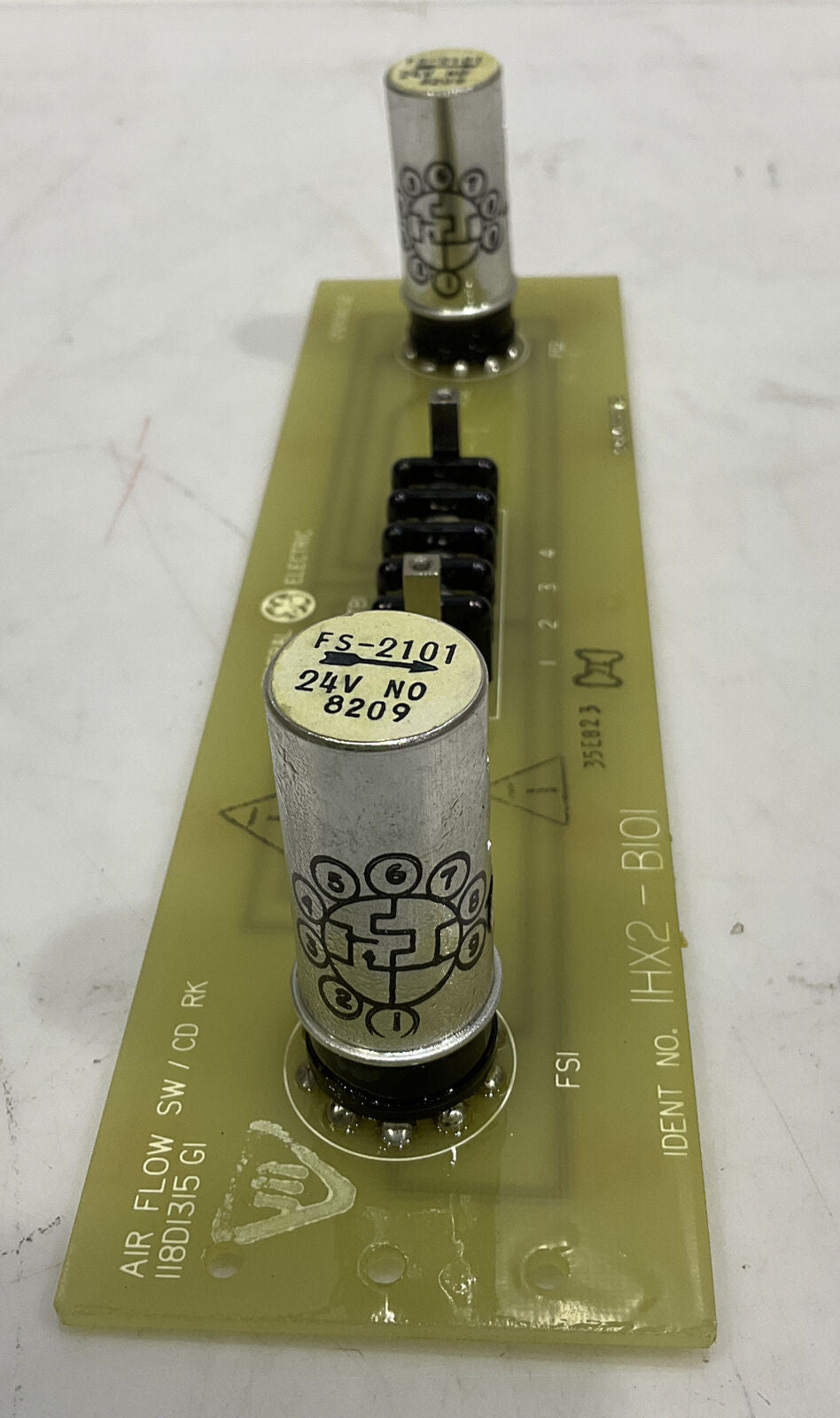 GENERAL ELECTRIC IHX2-B101 AIR FLOW SW/CD RK 118D1315 G1 373