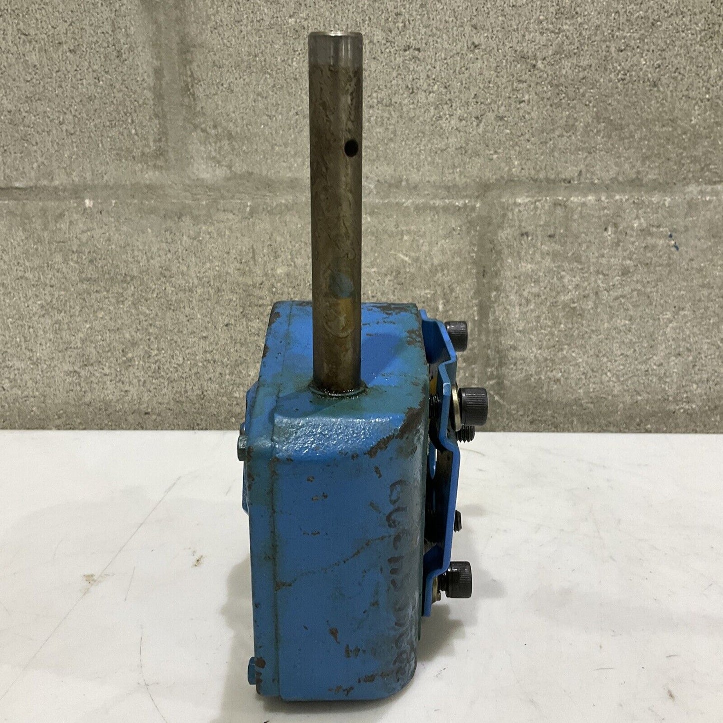 GARLOCK MZ GEAR OPERATOR 373