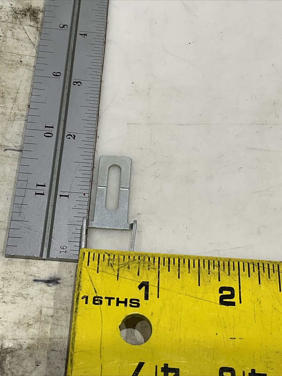 SQUARE D QOU110 10 A CIRCUIT BREAKER 120/240 V 50/60 HZ 373