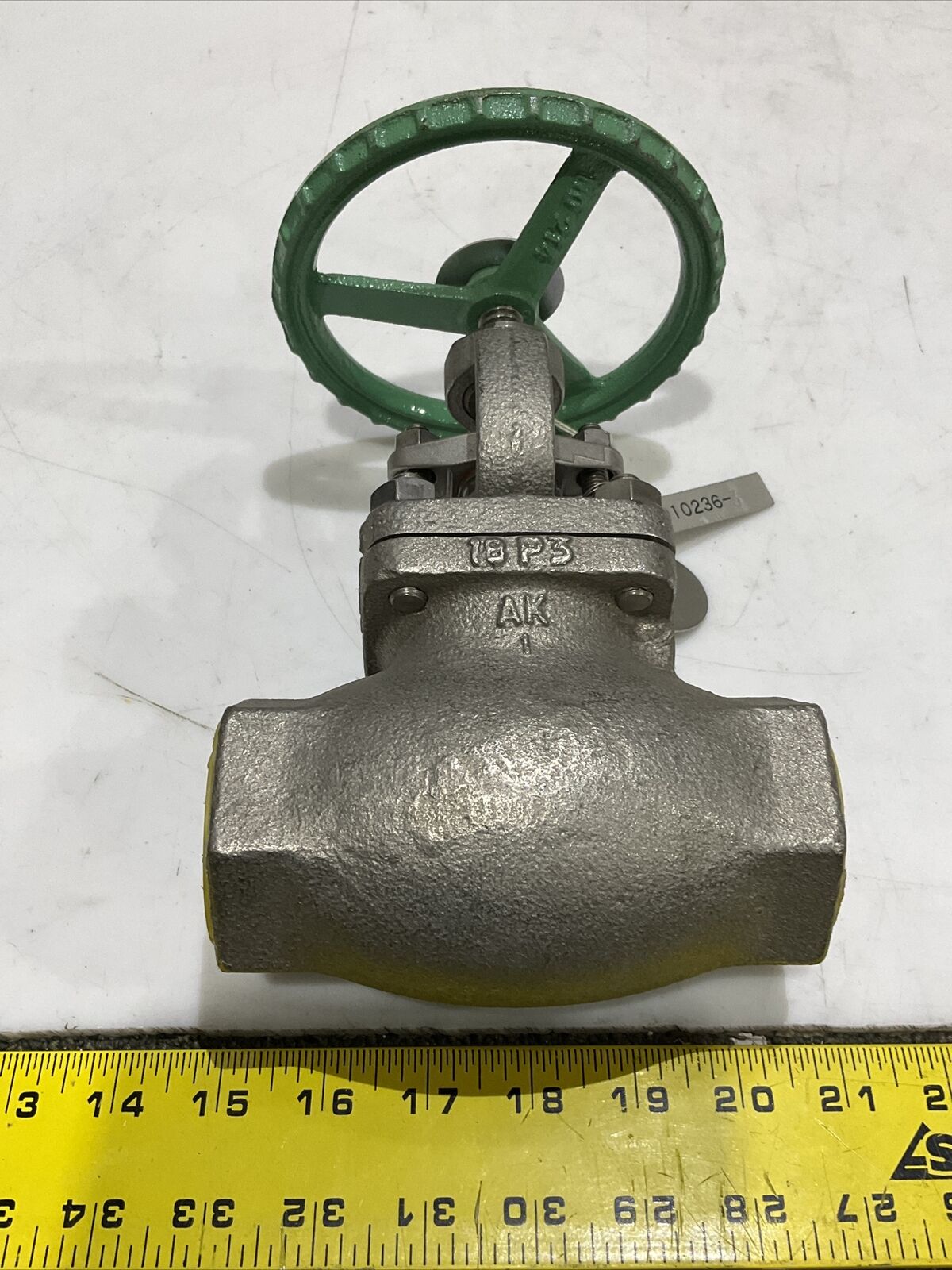 KITZ 7252 B16.34 GLOBE BALL VALVE 1-1/2” 316SS SOCKETWELD 150 PSI 373
