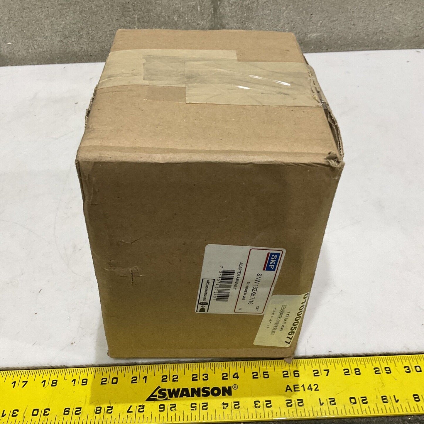 SKF SNW 132 X 5.7/16 SLEEVE ADAPTER ASSEMBLY 373
