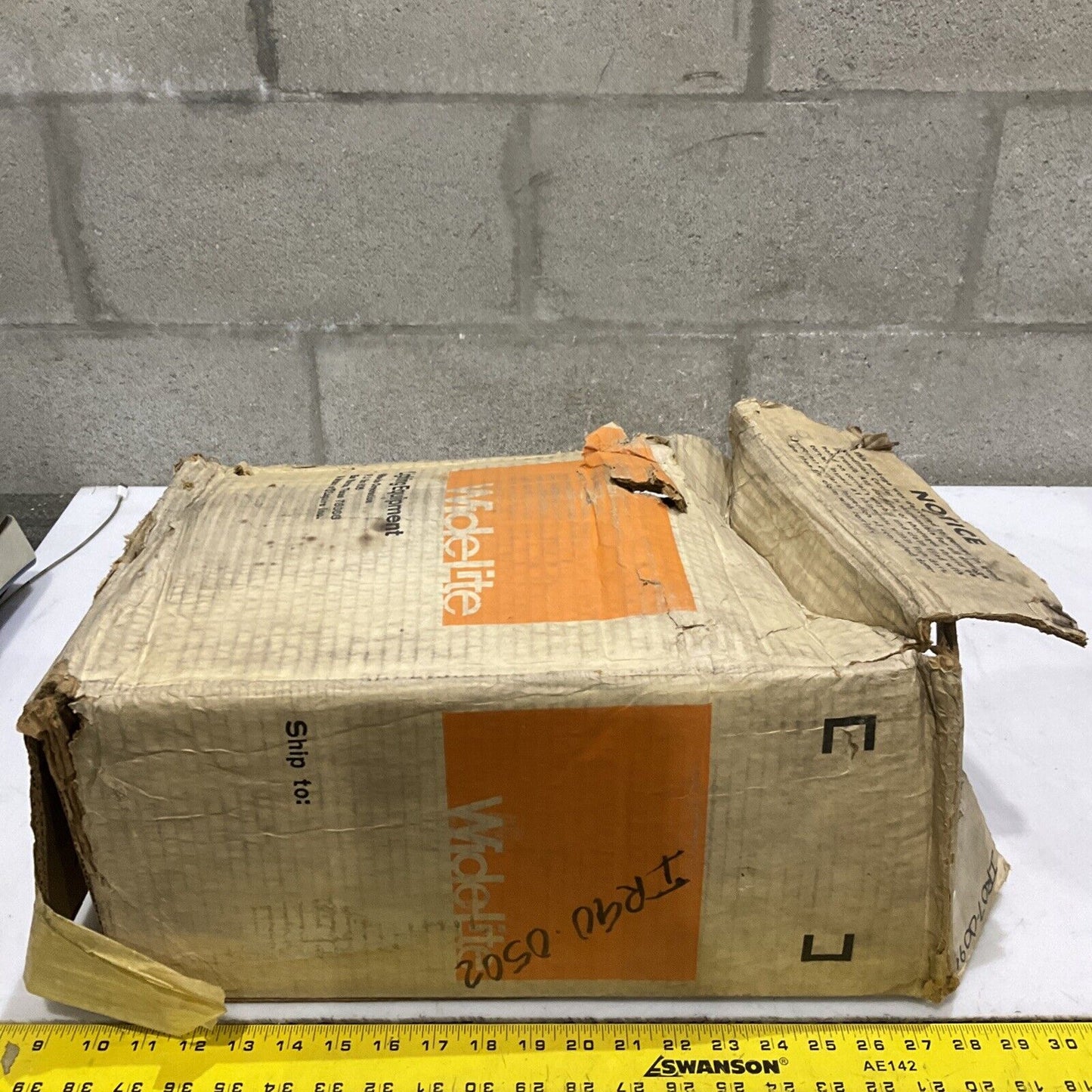THE GENLYTE GROUP WIDELITE 400-FM-QV H33 MA400MV400 MM176CC BALLEST 277 V 373