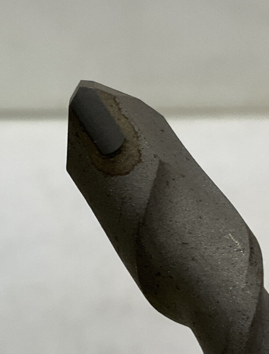 MILWAUKEE 48-20-3503 A TAPER PERCUSSION CARBIDE-TIP BIT 1/2” X 9” 373