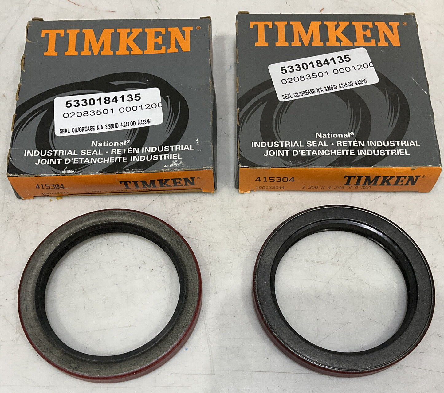 TIMKEN 415304 OIL SEAL LOT OF 2 373