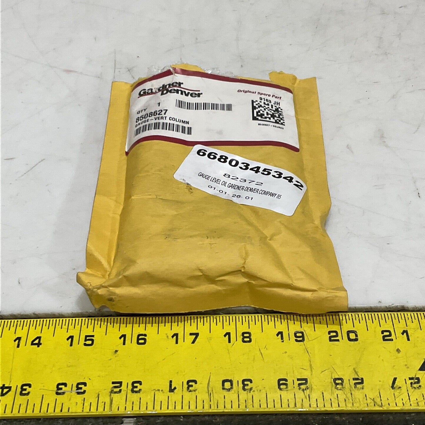 GARDNER DENVER 8508627 VERT COLUMN OIL LEVEL GAUGE 373