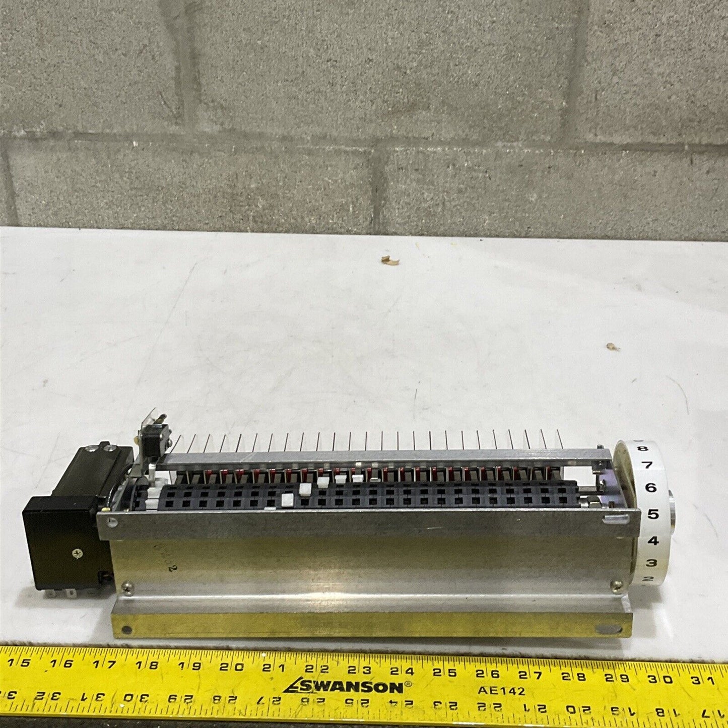 AGASTAT EMS18AB24UG2M2 82322140 STEPPING SWITCH 15A 1/2 HP 125-250 VAC 373