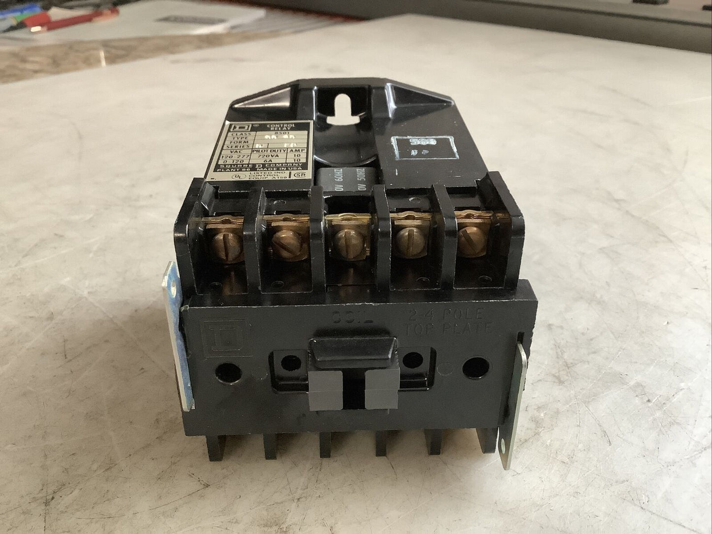 SQUARE D 8501 GO-40 AC CONTROL RELAY 4 NO 373