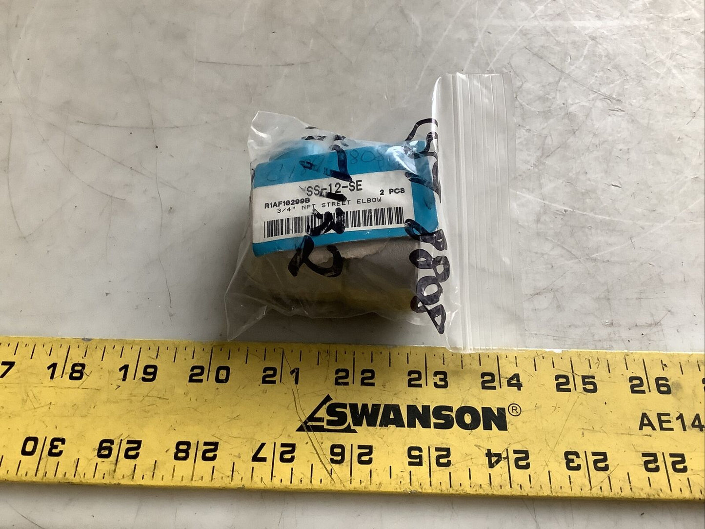 SWAGELOK SS-12-SE PIPE FITTING 87YZ