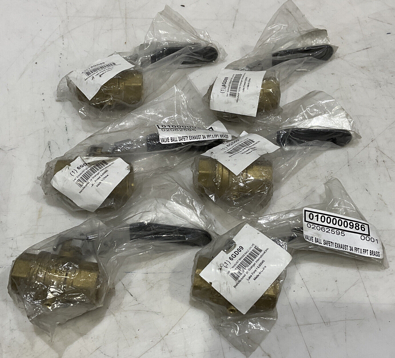 GRAINGER 6GD09 BRASS BALL VALVE LOT OF 6 373