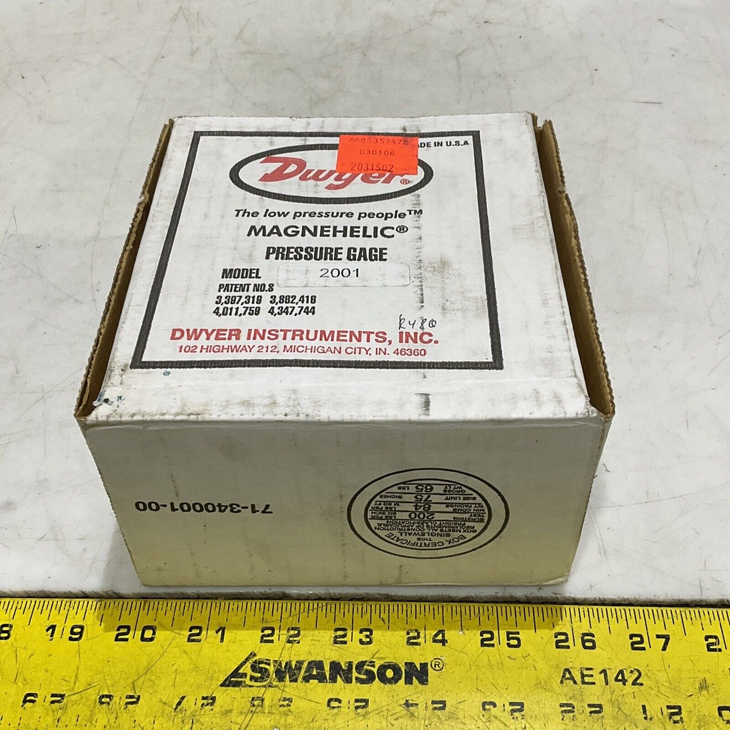 DWYER 2001 MAGNEHELIC PRESSURE GAUGE 15 PSIG 0-1.0 373