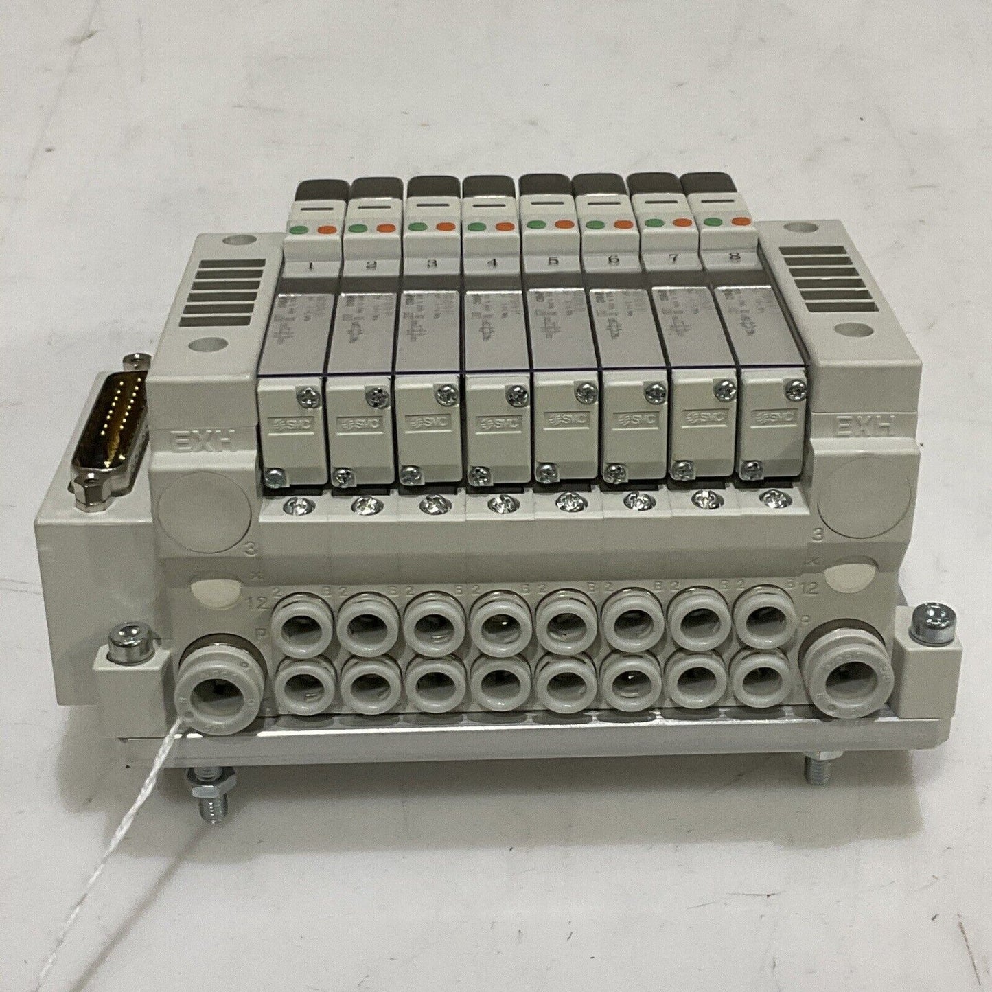 SMC VV5Q11-08C6FU0-NS-X50US 164K751G01 VALVE MANIFOLD INDEXER 8 STATION U3S