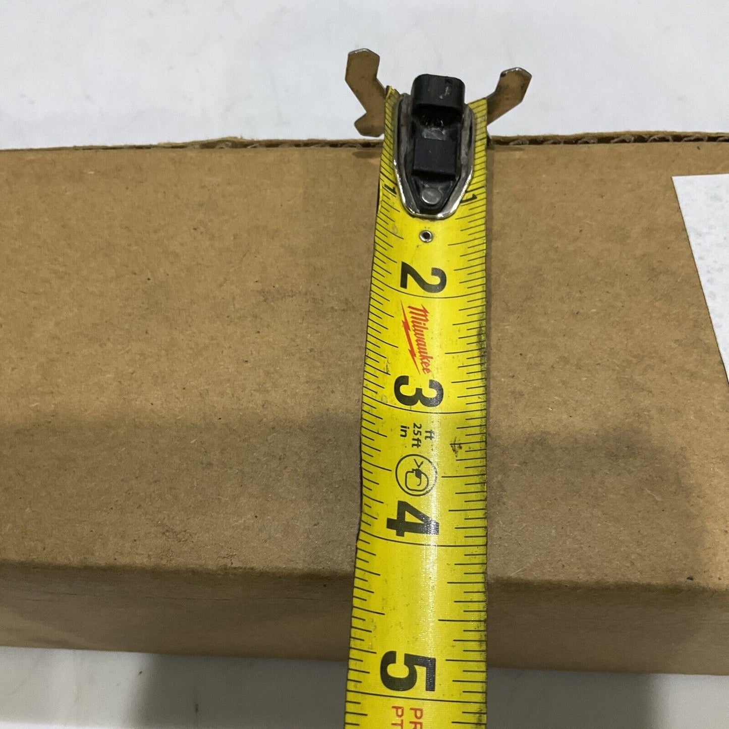 MACRON DYNAMICS INC 10935C01 2992 NBC LINEAR ACTUATOR APPROX 55” U3S