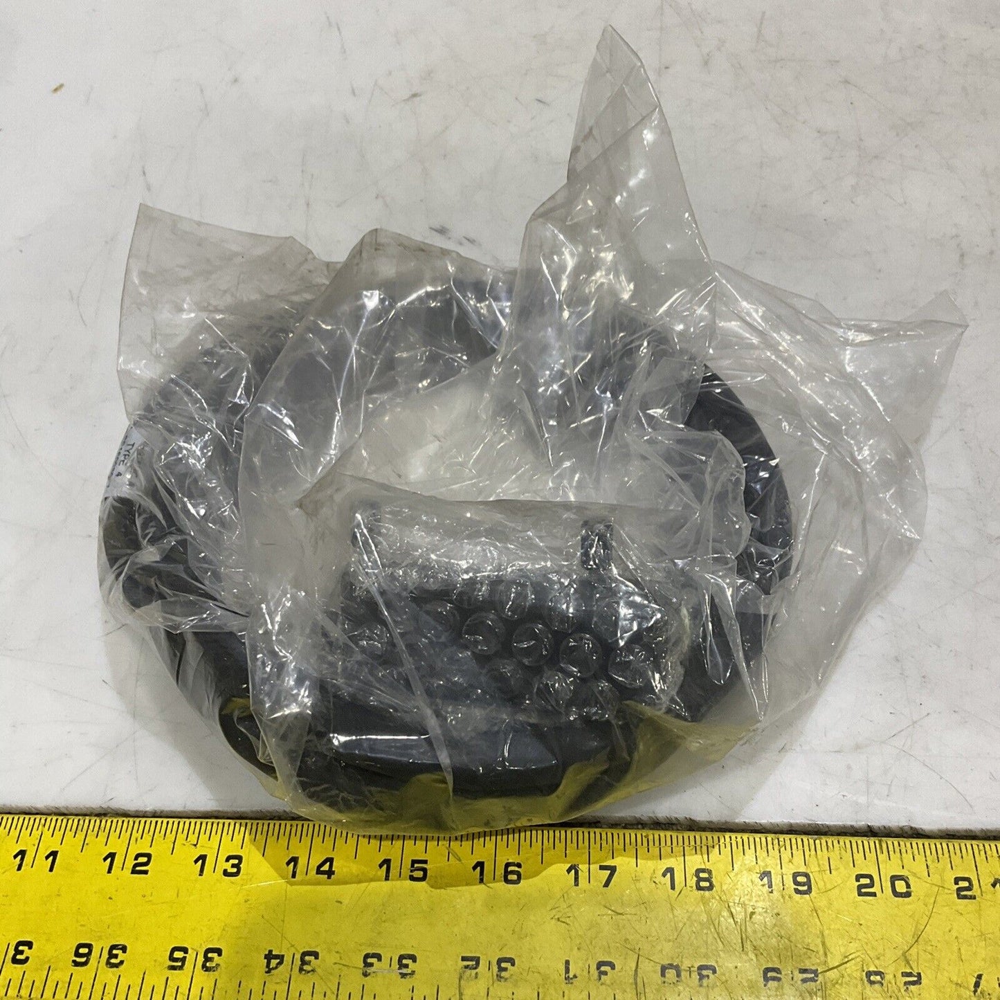 FOXBORO RH928BC TERMINATION CABLE TYPE 4 26 AWG 373