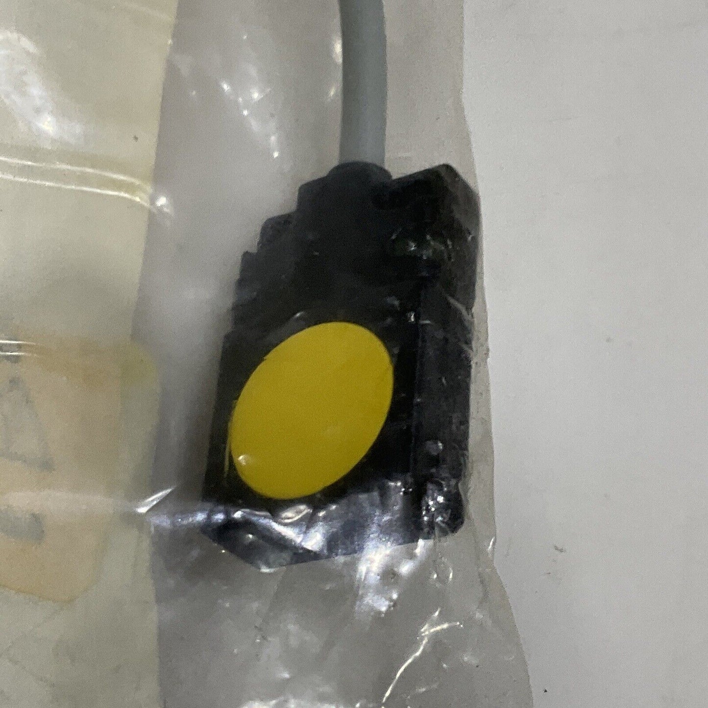 TURCK BI3-Q06-AP6X2-0.2M-PSG 3M INDUCTIVE SENSOR SWITCH 3WIRE 10-30 VDC U3S