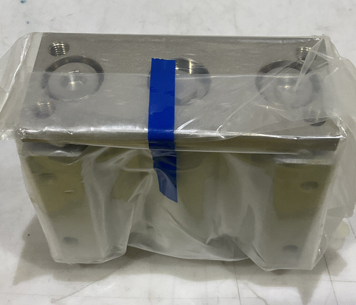 SMC MGQM32-50 GUIDED CYLINDER U3S