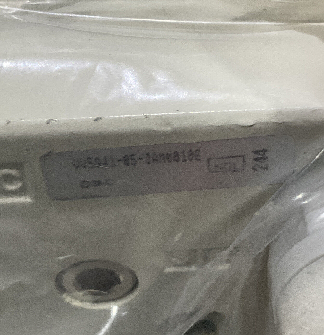 SMC VV5Q41-05-DAM0106 MOUNTED MANIFOLD SUBCONNECTOR TRANSMISSION ASSEMBLY U3S