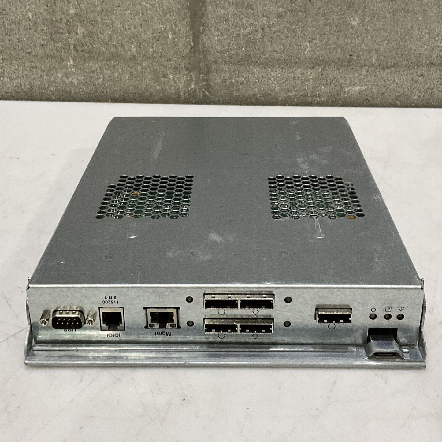 PROMISE TECHNOLOGY INC X10 VTRAK SL-SAS-SAS CONTROLLER GP-0610-01 R PEV A3 U3S