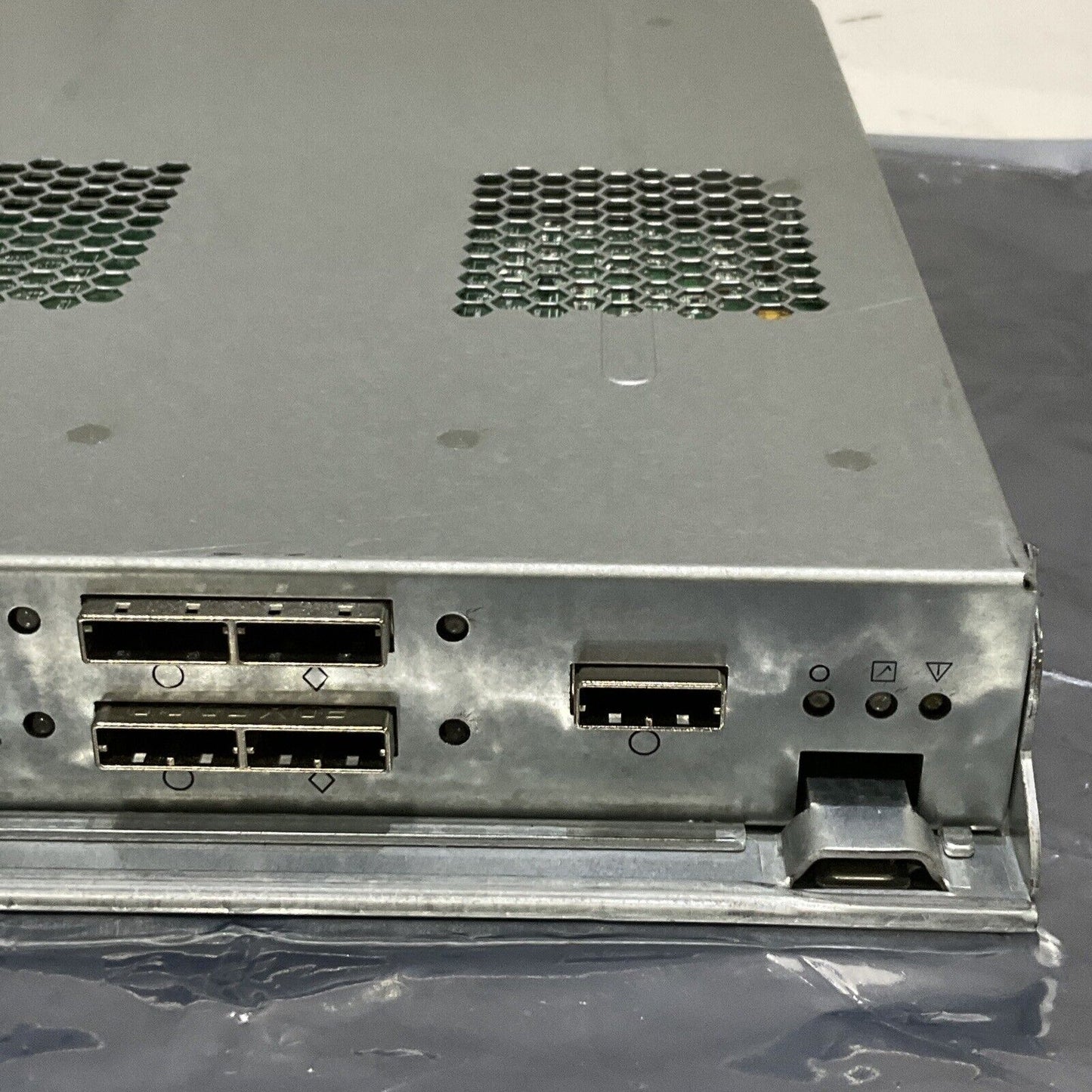 PROMISE TECHNOLOGY X10 VTRAK SL-SAS-SAS CONTROLLER GP-0610-01 R PEV A3 U3S