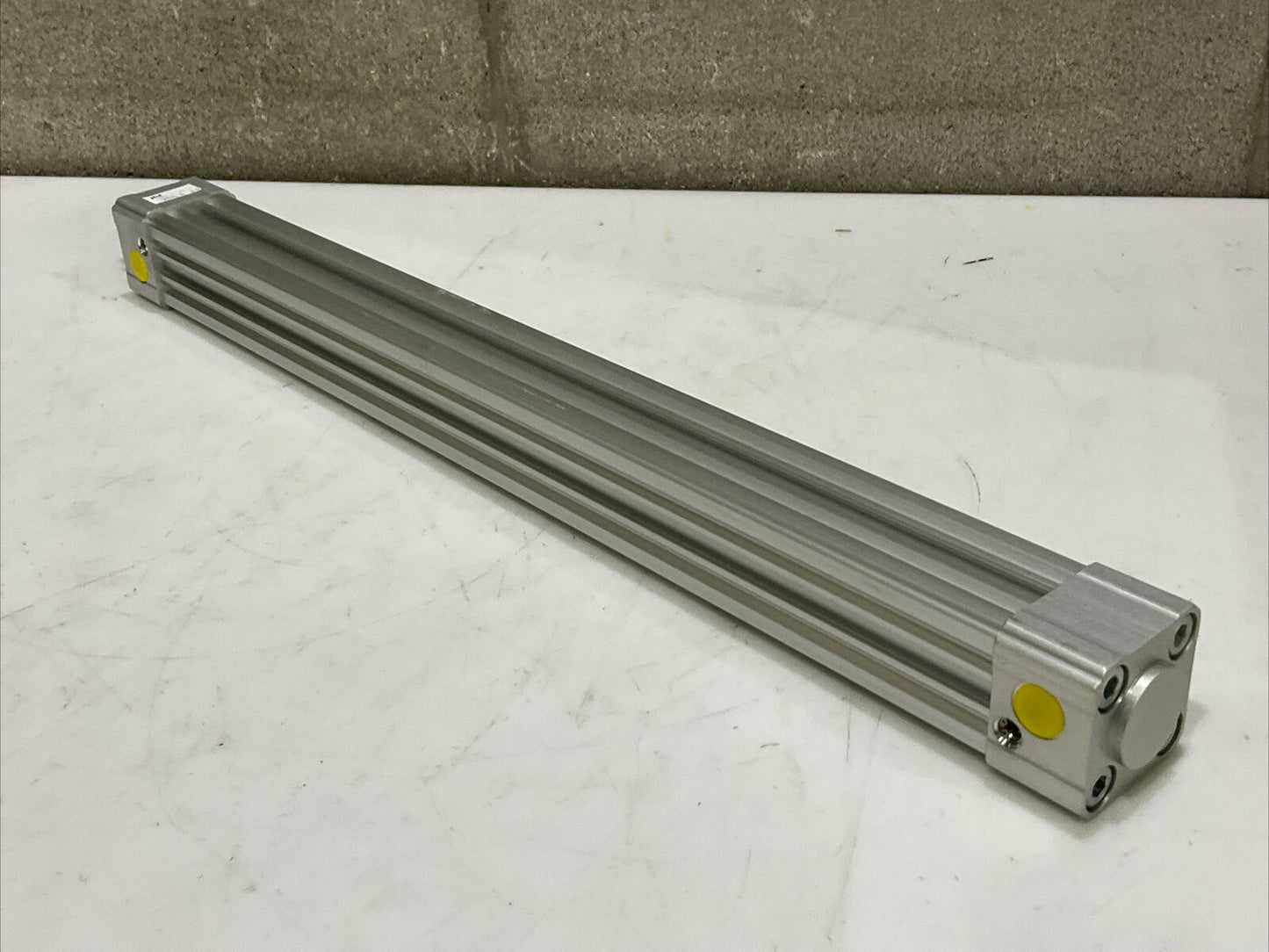 PHD CVAS6V 32 X 450-DB-F22-M PNEUMATIC CYLINDER U3S