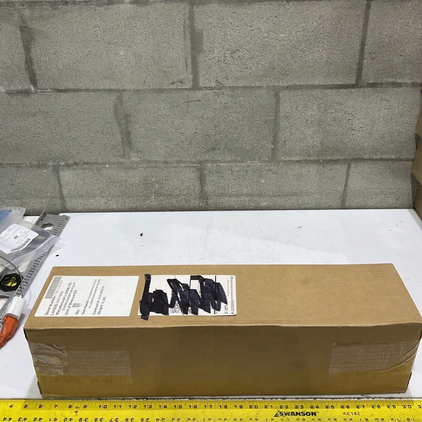 PHD CVAS6V 32 X 450-DB-F22-M PNEUMATIC CYLINDER U3S