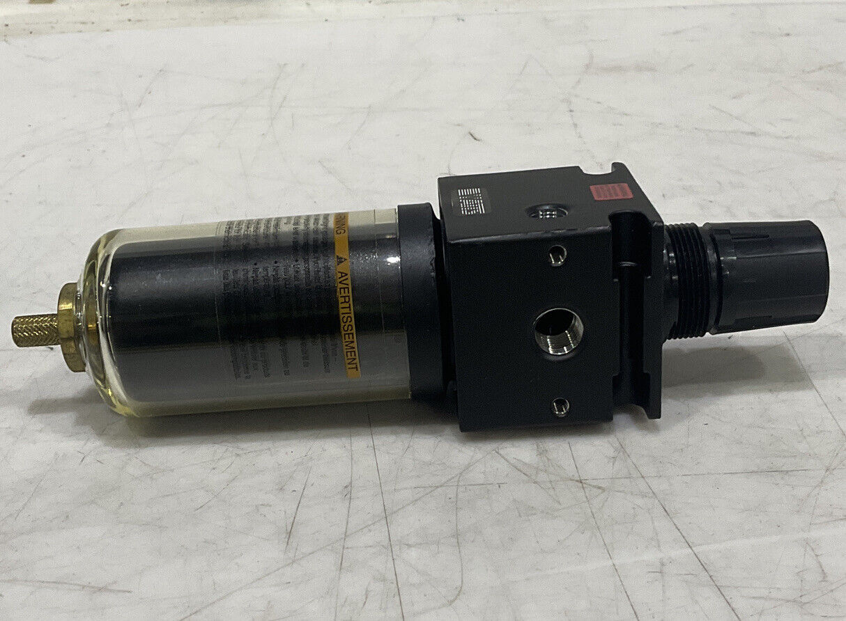 PARKER WATTS B75-02WJC 250PSI 125F MANUAL TWIST DRAIN 1/4” NPT FILTER REGULATOR U3S