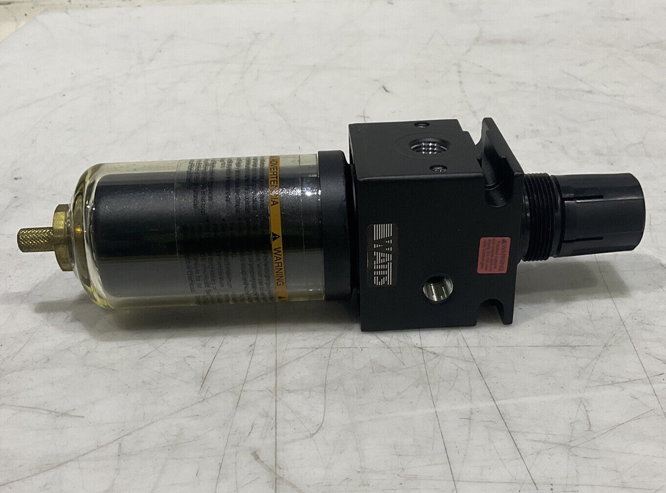 PARKER WATTS B75-02WJC 250PSI 125F MANUAL TWIST DRAIN 1/4” NPT FILTER REGULATOR U3S
