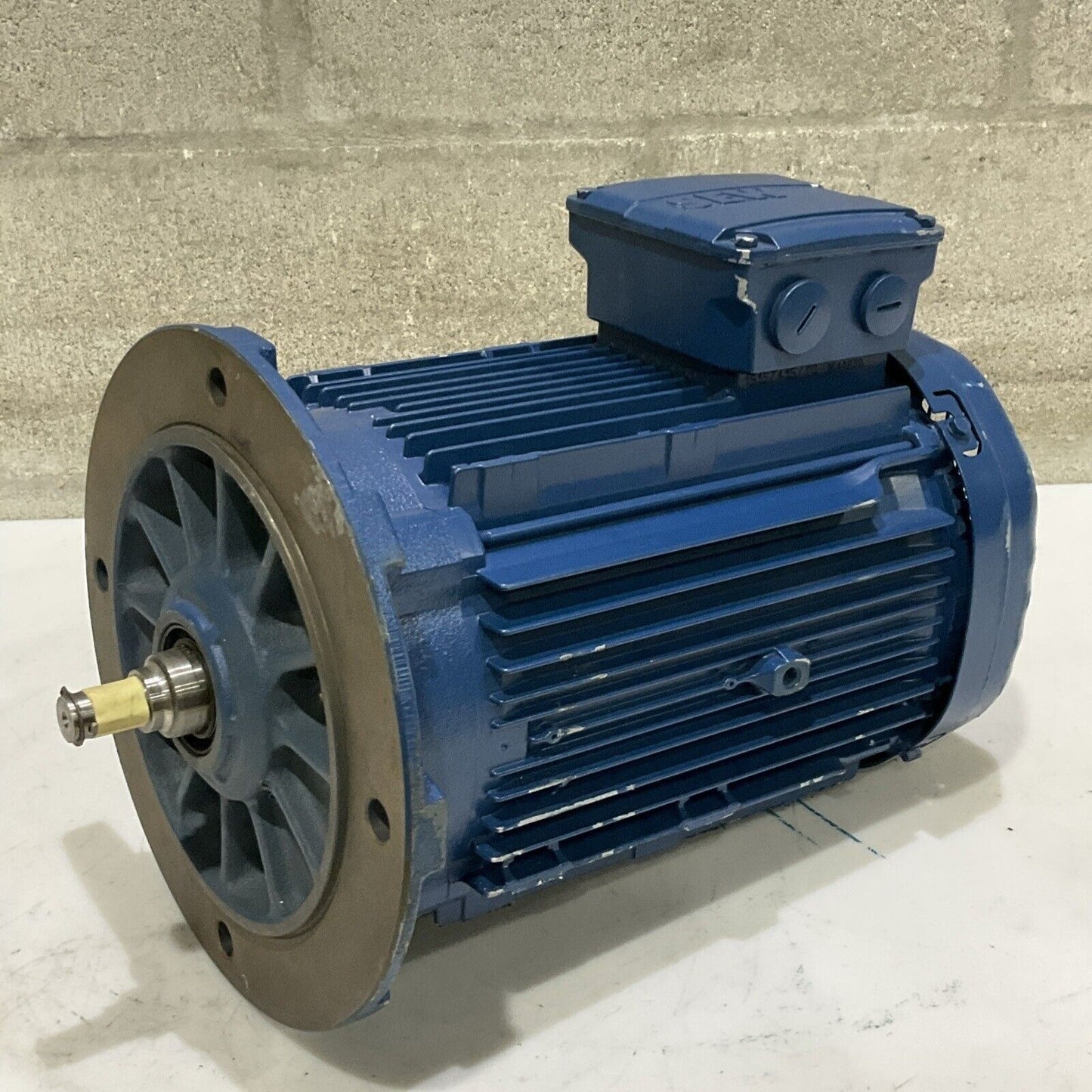 SEW-EURODRIVE DRN100L4/FG 87.8007658301.0001.21.10 MOTOR U4M