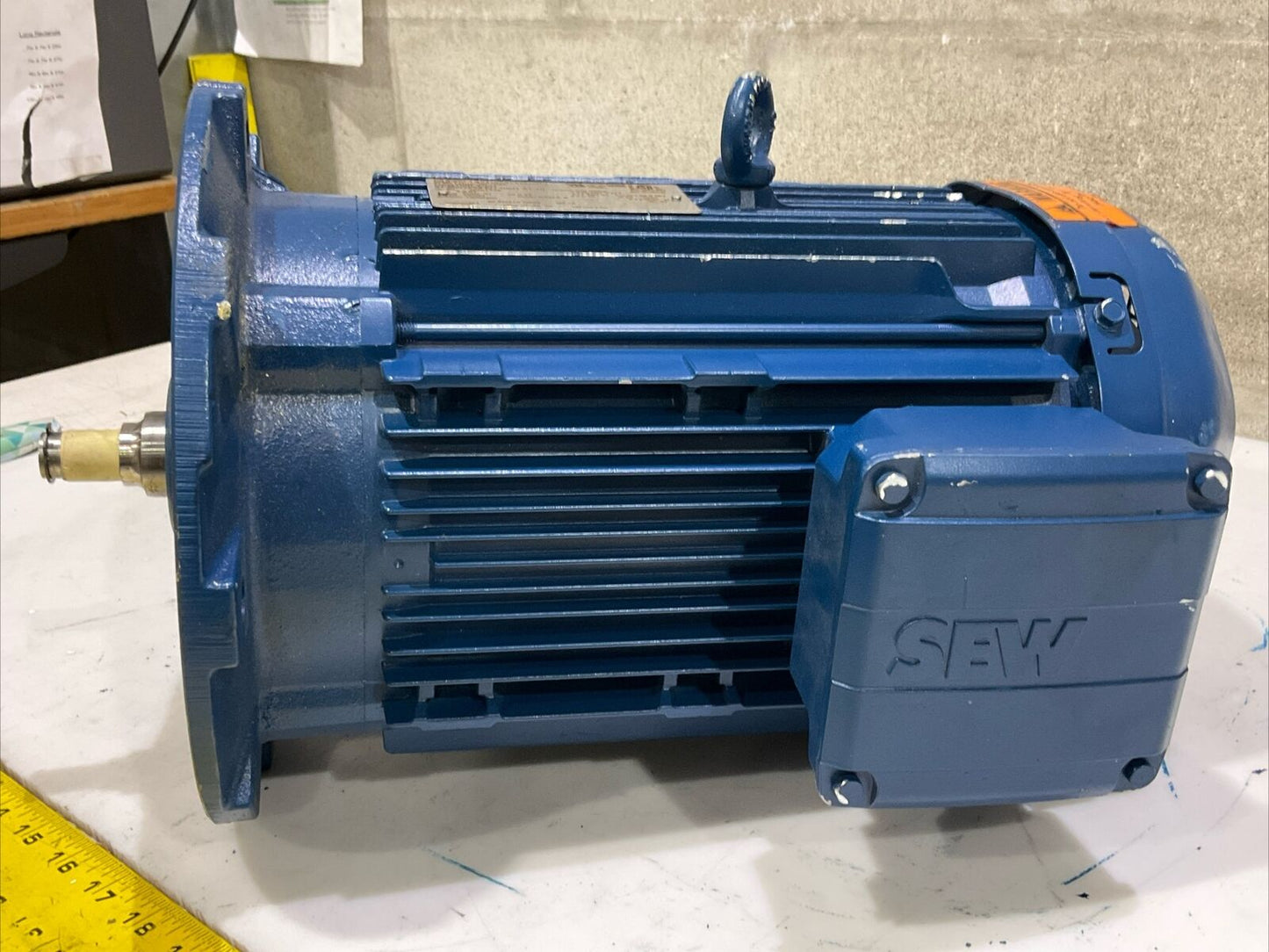 SEW-EURODRIVE DRN100L4/FG 87.8007658301.0001.21.10 MOTOR U4M