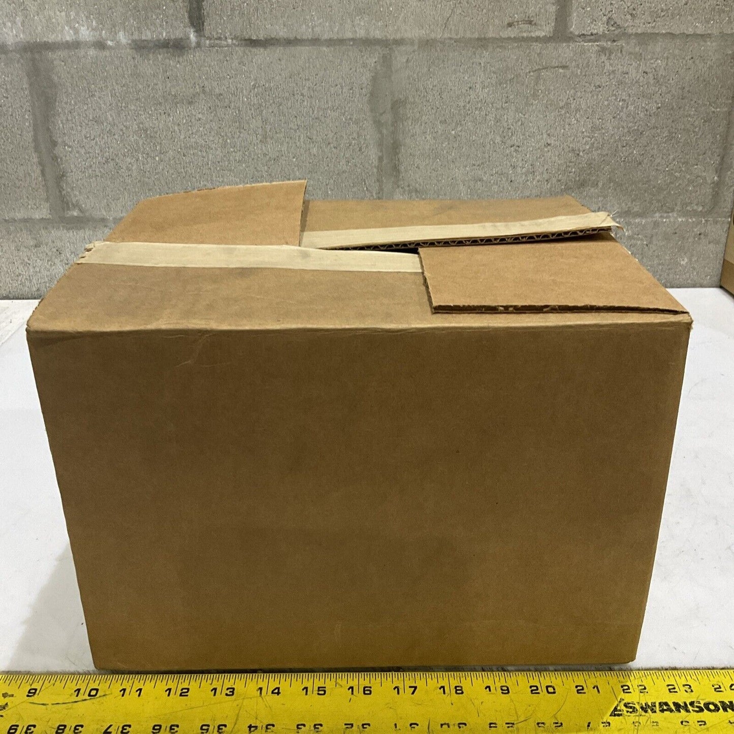 ARROW ENGINE 152802 MOUNTING BRAND 8” LOT OF 6 U4M