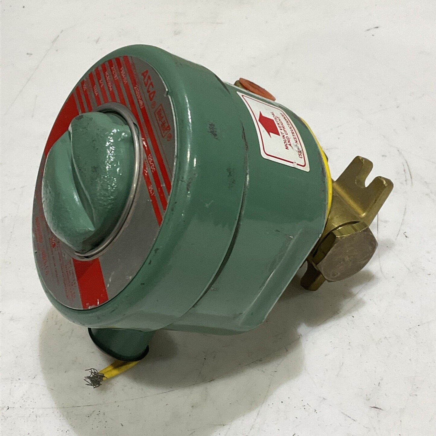 ASCO RED HAT 2126314RU 212787 SOLENOID VALVE 125 V 35.1 W 100 PSI 3/8 PIPE