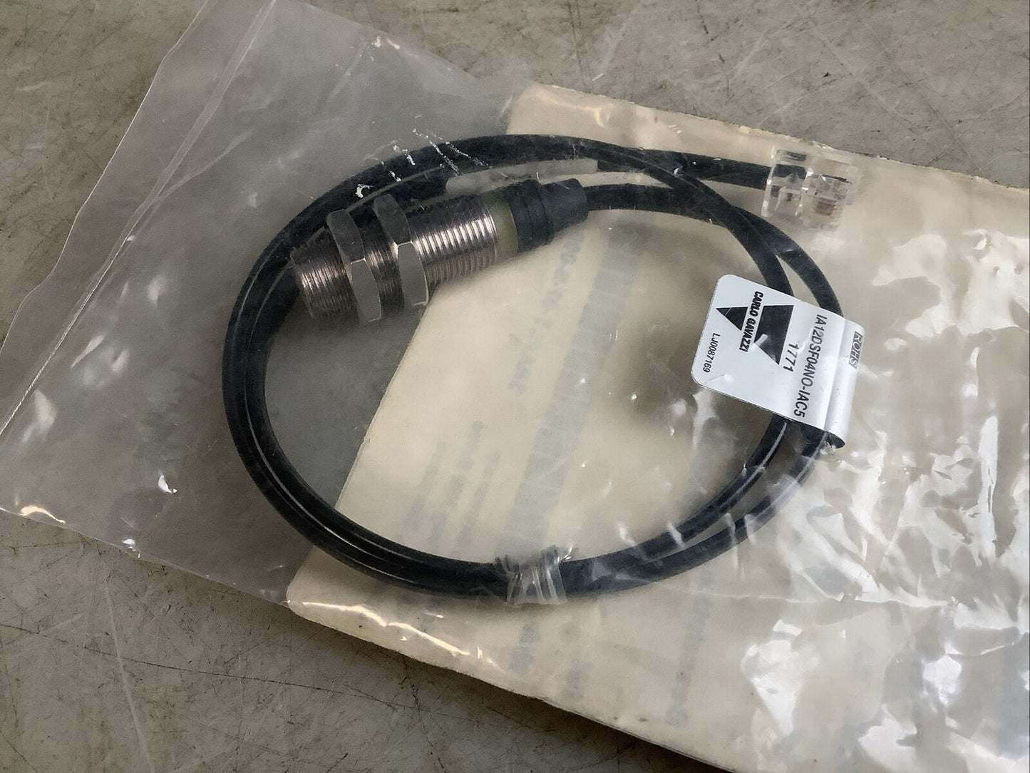 CARLO GAVAZZI IA12DSF04NO-IAC5 INDUCTIVE PROXIMITY SWITCH U3S