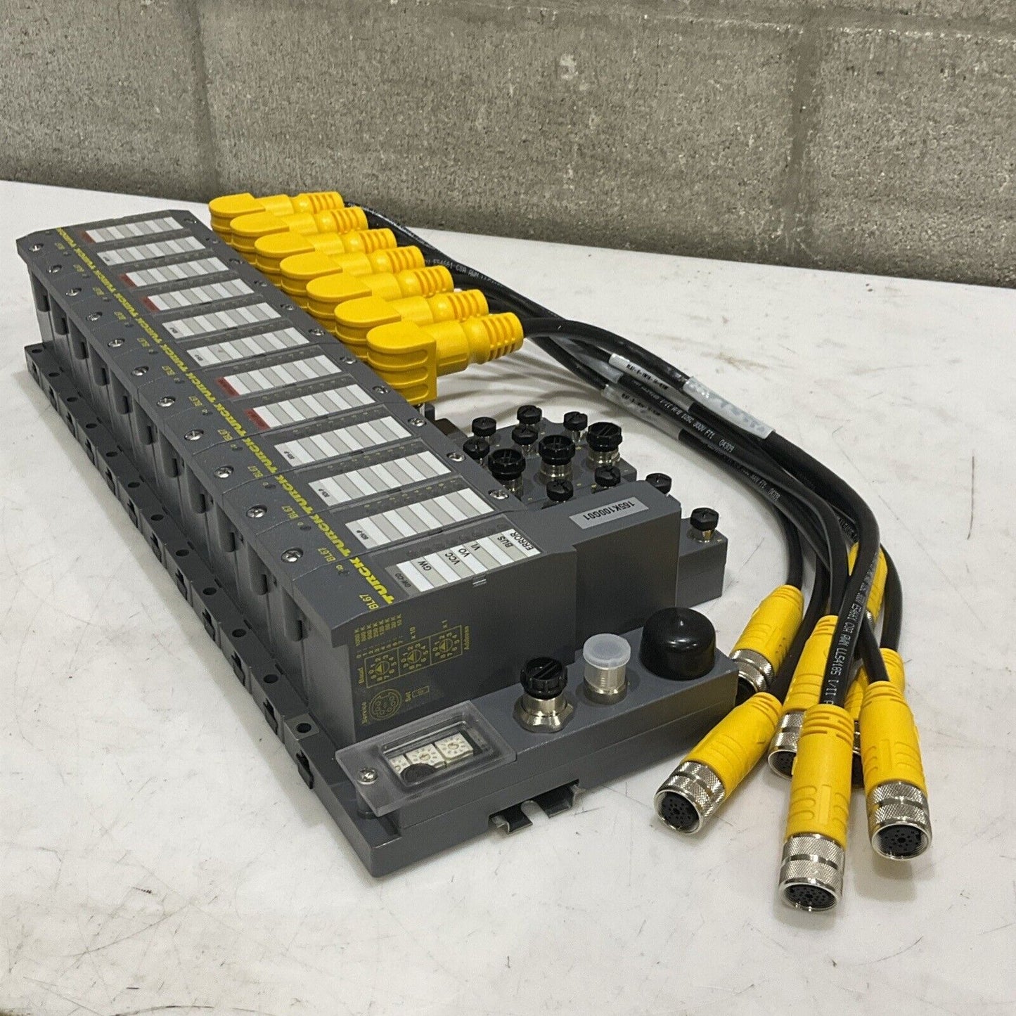 TURCK BL67-B-1M16-19-0.5M BL67-B-8M8 BL67 VERTICALIZER CAN OPEN ASSEMBLY U3S