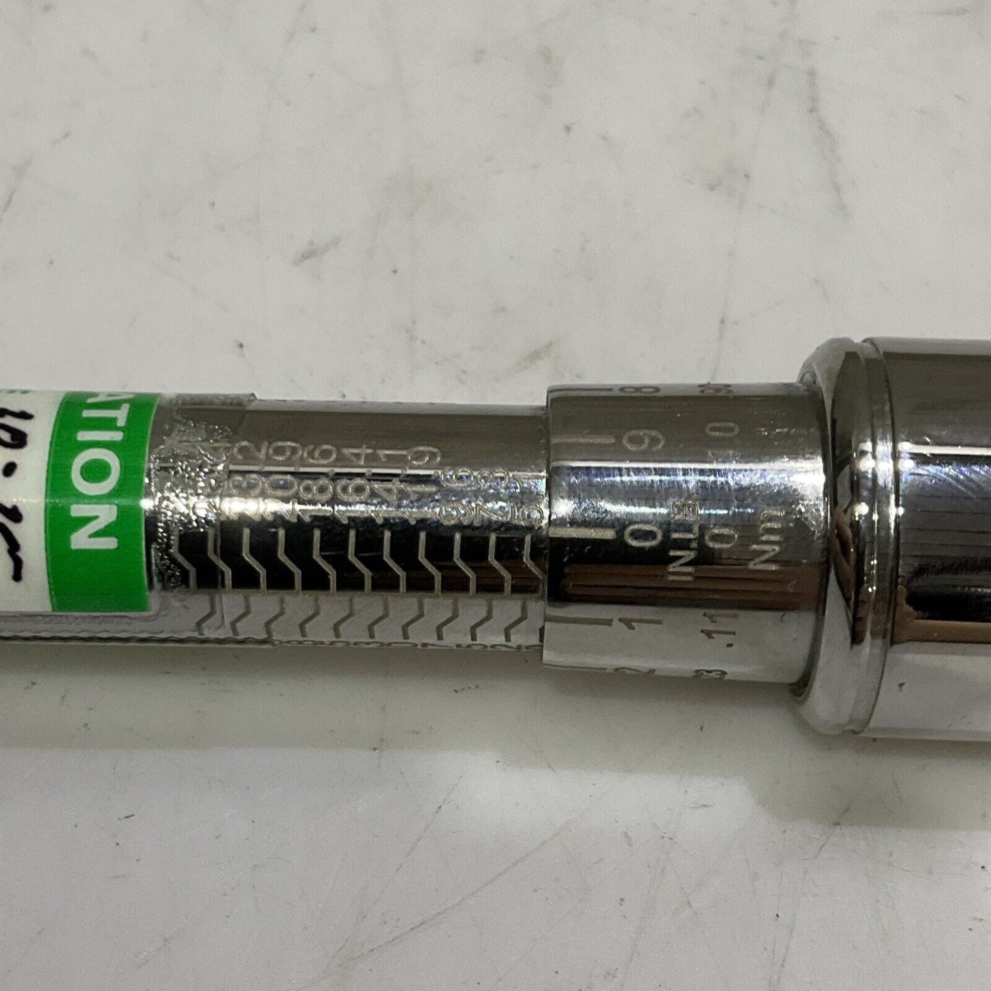 CDI TORQUE 2502MRMH TORQUE WRENCH 50-250 LBS S8M