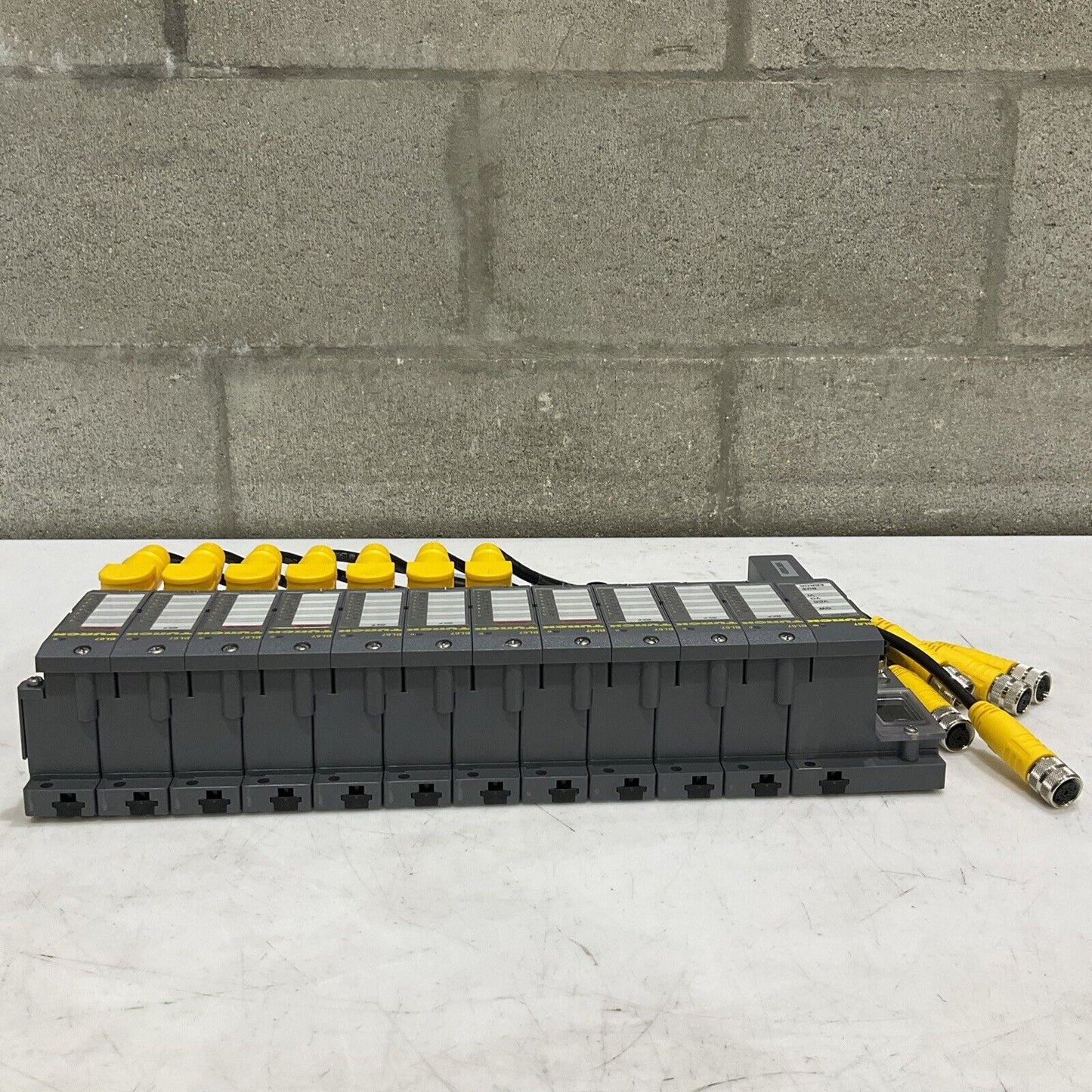 TURCK BL67-B-1M16-19-0.5M BL67-B-8M8 BL67 VERTICALIZER CAN OPEN ASSEMBLY U3S