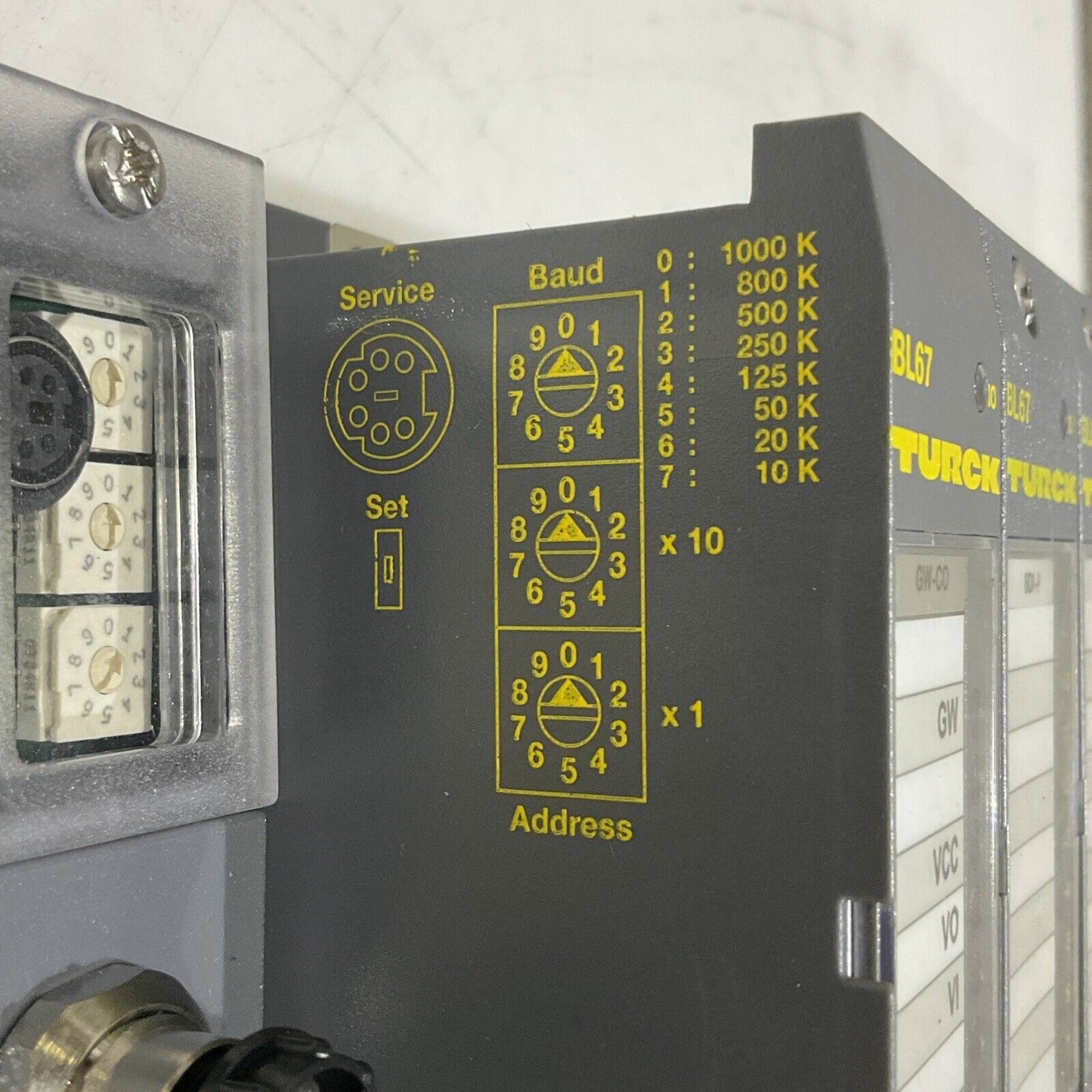 TURCK BL67-B-1M16-19-0.5M BL67-B-8M8 BL67 VERTICALIZER CAN OPEN ASSEMBLY U3S