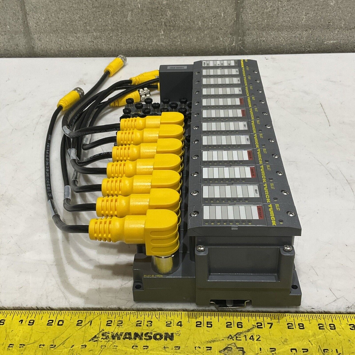 TURCK BL67-B-1M16-19-0.5M BL67-B-8M8 BL67 VERTICALIZER CAN OPEN ASSEMBLY U3S