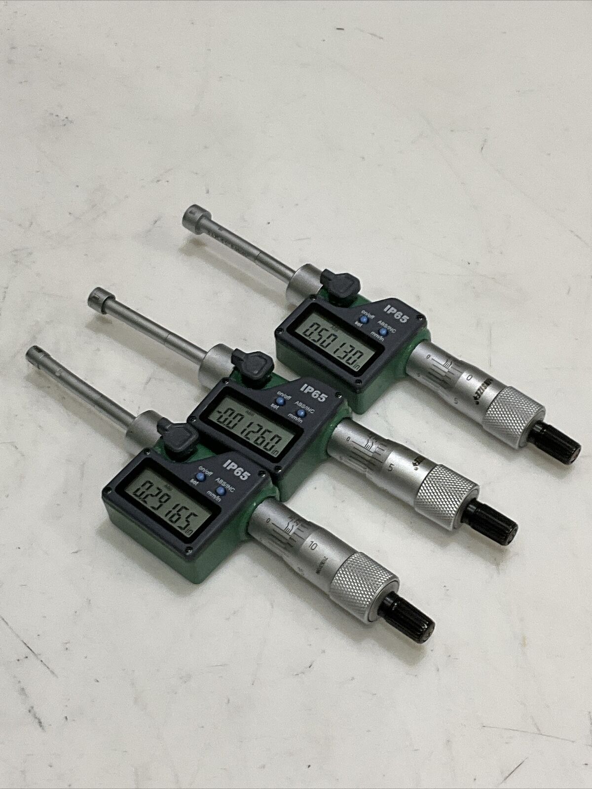INSIZE 3127-E053 IP65 DIGITAL 3 PIONT INTERNAL MICROMETER .275-.5”/7-13MM S8M