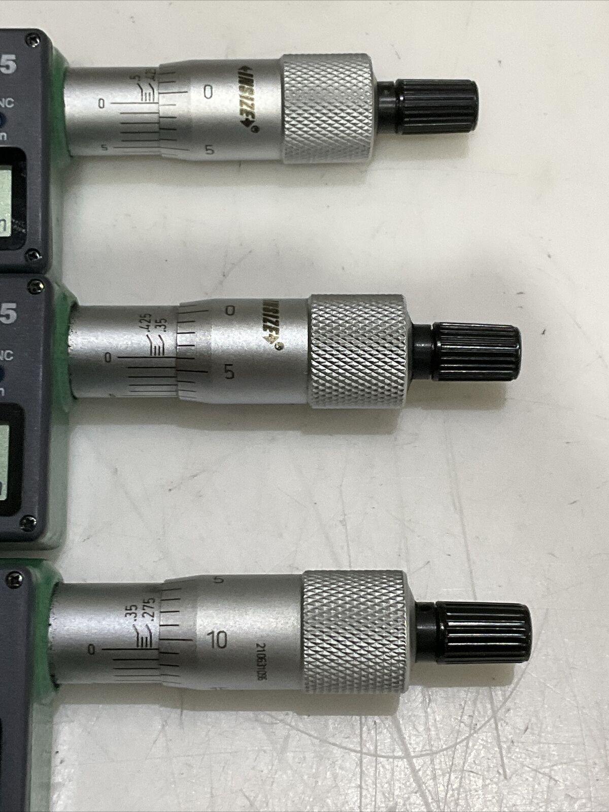 INSIZE 3127-E053 IP65 DIGITAL 3 PIONT INTERNAL MICROMETER .275-.5”/7-13MM S8M