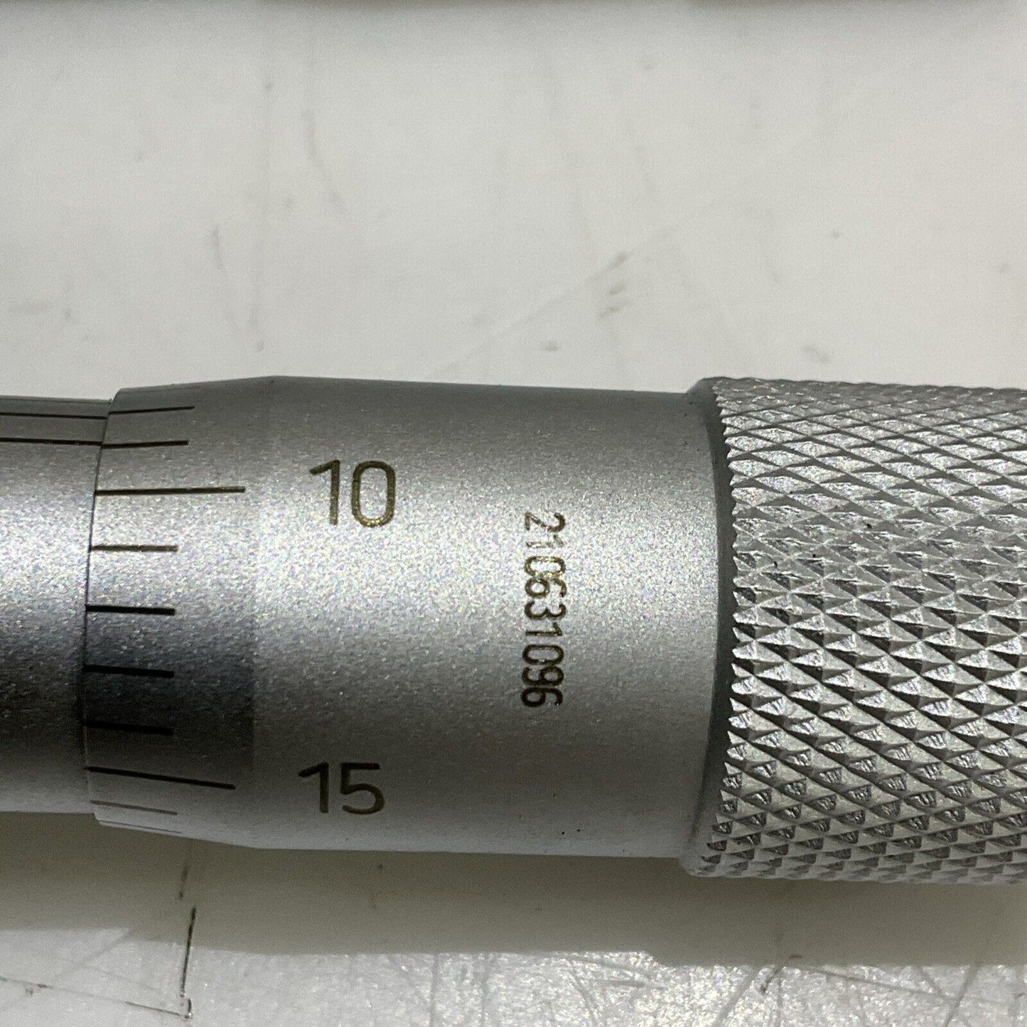 INSIZE 3127-E053 IP65 DIGITAL 3 PIONT INTERNAL MICROMETER .275-.5”/7-13MM S8M