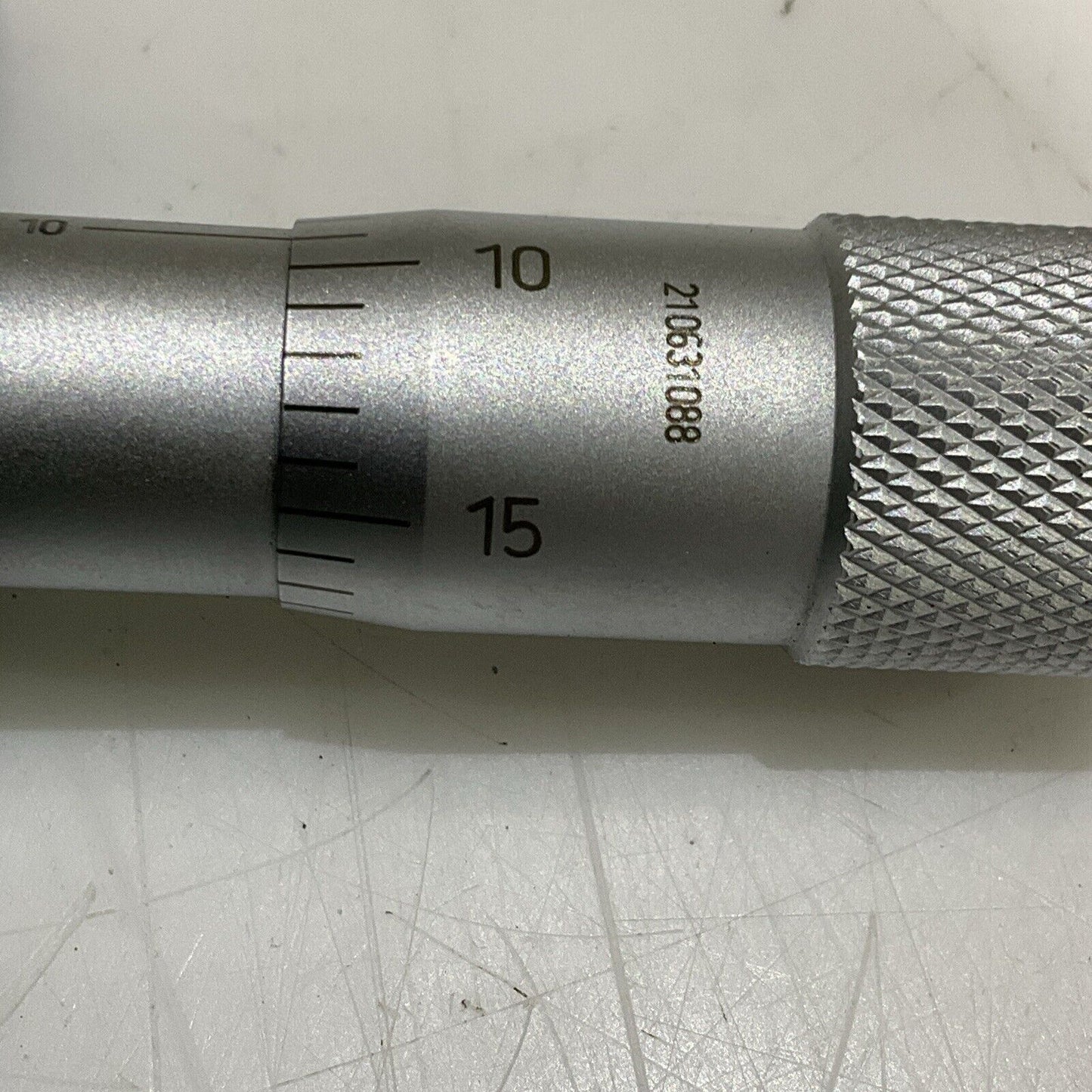 INSIZE 3127-E053 IP65 DIGITAL 3 PIONT INTERNAL MICROMETER .275-.5”/7-13MM S8M