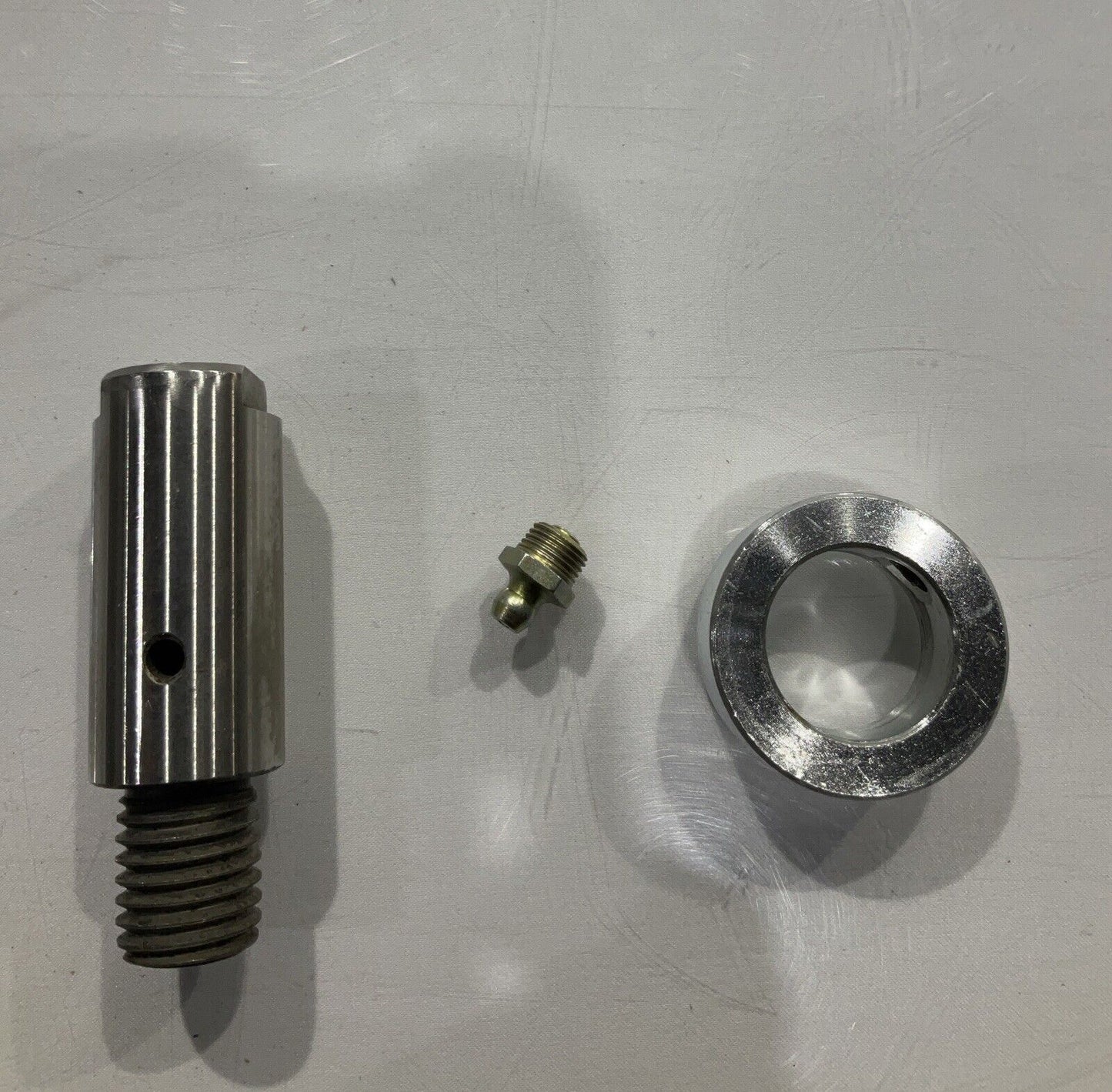 BREWER MACHINE& GEAR CO. N02 SHAFT ,STRAIGHT U3S
