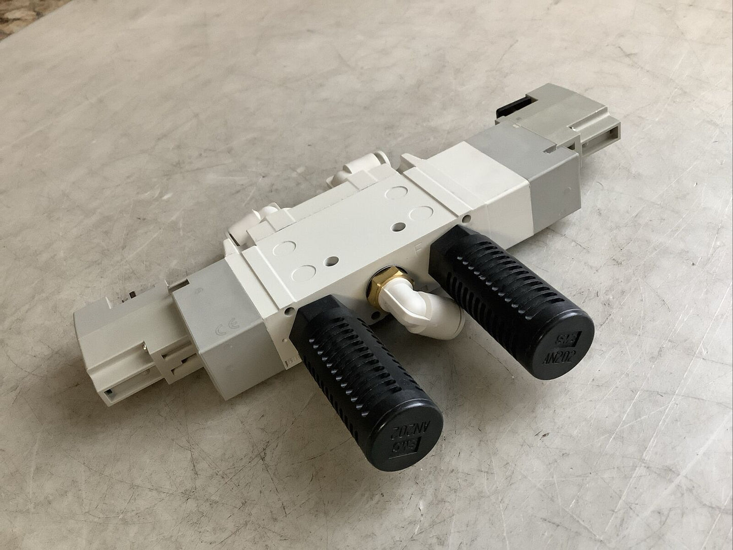 SMC SY9320-5Y0-02F-Q MOUNTED QUICK EXHAUST SOLENOID VALVE U3S