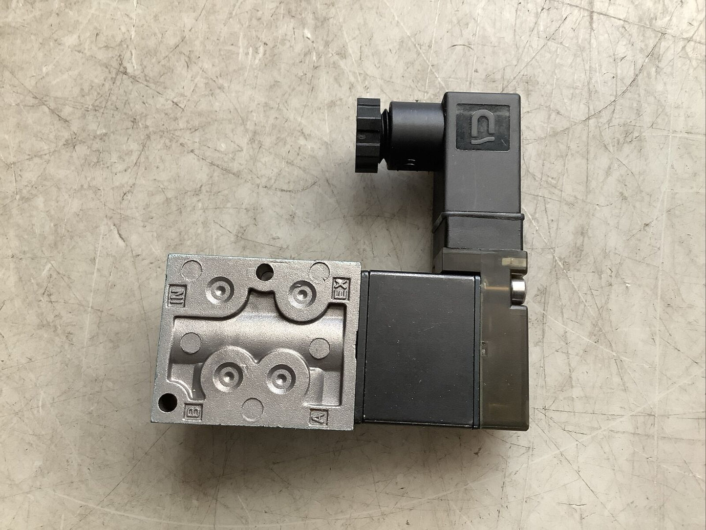 MAC 46A-AA1-JDE0-1KA PNEUMATIC SOLENOID VALVE 24 VDC 1.8 W U3S