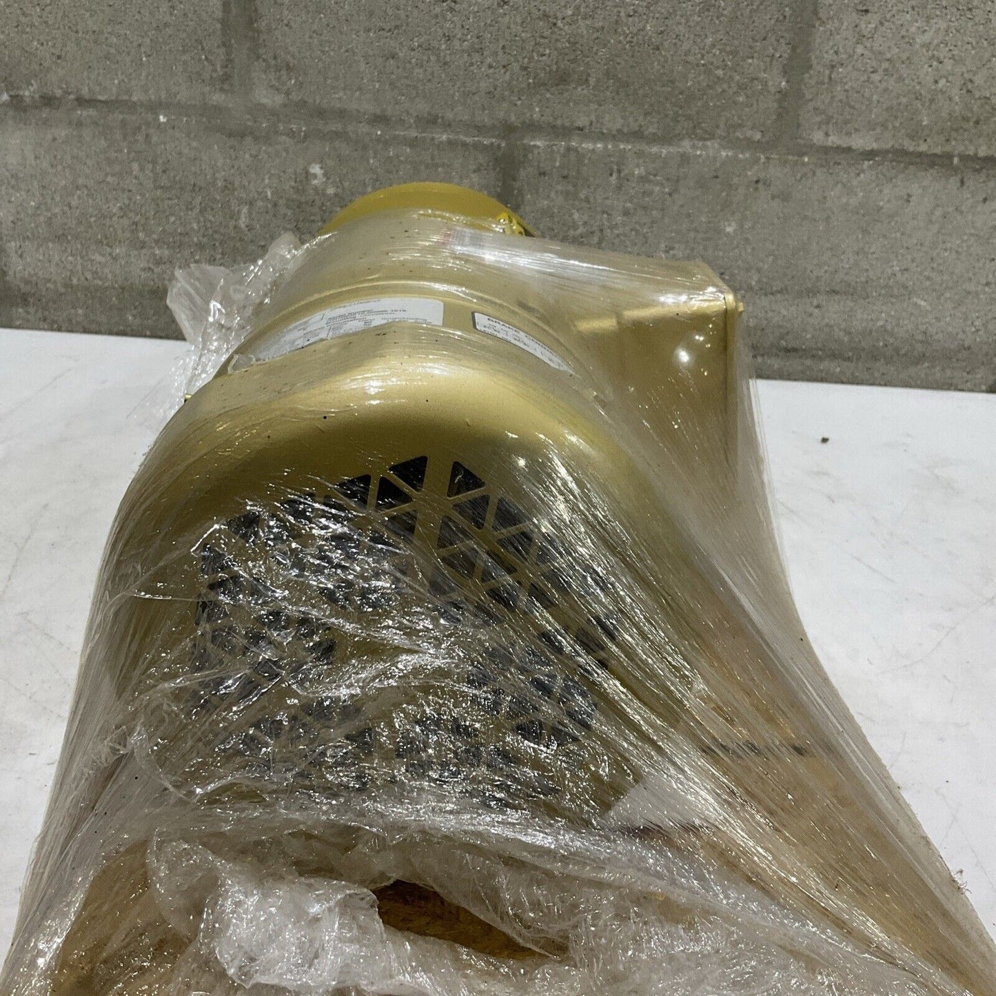 BALDOR RELIANCE VEBM3546 SUPER E BRAKE MOTOR 1HP 230/460 3/1.5 A 1760 RPM U3S
