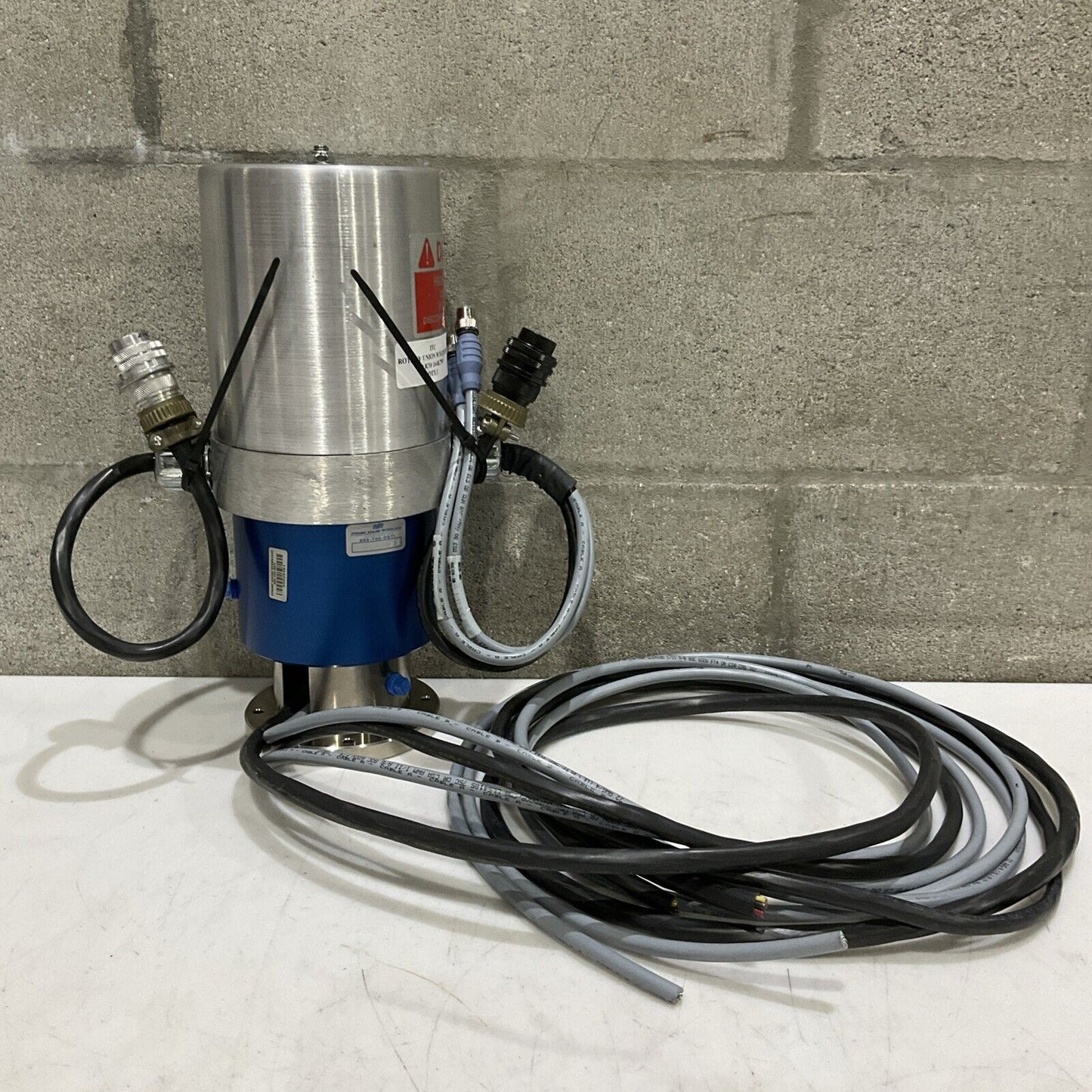 DYNAMIC SEALING TECHNOLOGIES M0-08332 D ROTARY WITH SLIP RING UNION U3S