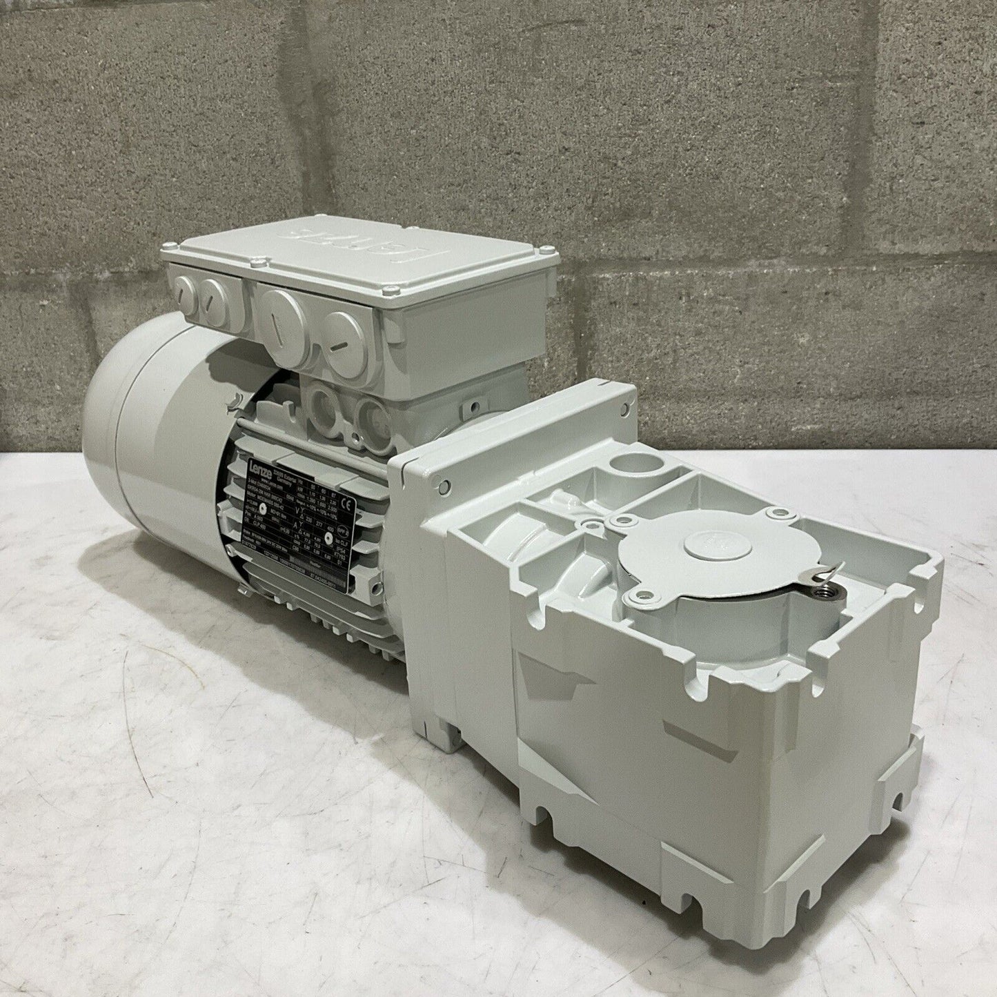 LENZE 3-MOT EN60034 GKR04-2M HAR 080C42 MDEMABS 080-42 GEARBOX MOTOR U3S