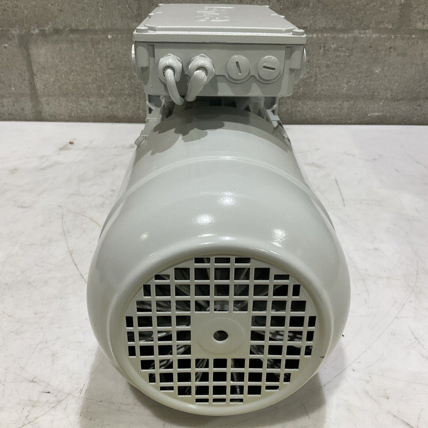 LENZE 3-MOT EN60034 GKR04-2M HAR 080C42 MDEMABS 080-42 GEARBOX MOTOR U3S