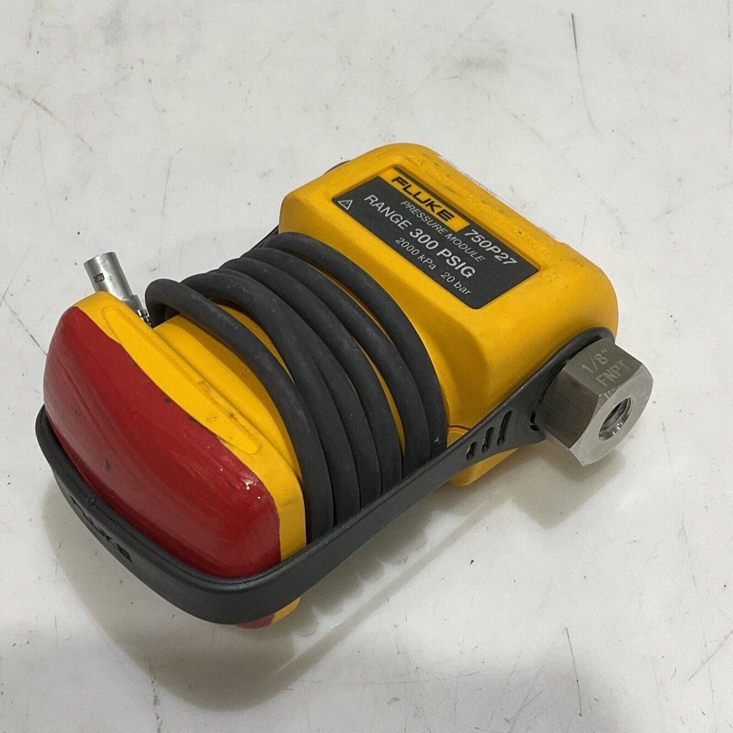 FLUKE 750P27 PRESSURE MODULE RANGE 300 PSIG 2000 KPA 20 BAR S8M